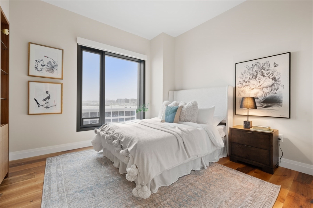 300 Pier 4th Blvd #7G Boston, MA 02210