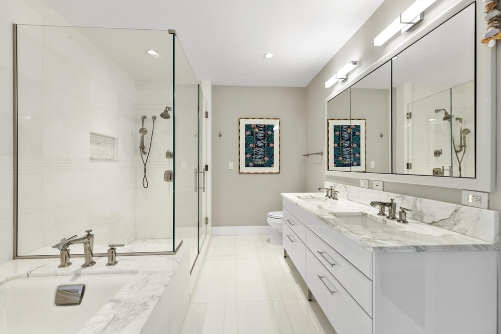 22 Liberty Dr #5D Boston, MA 02210