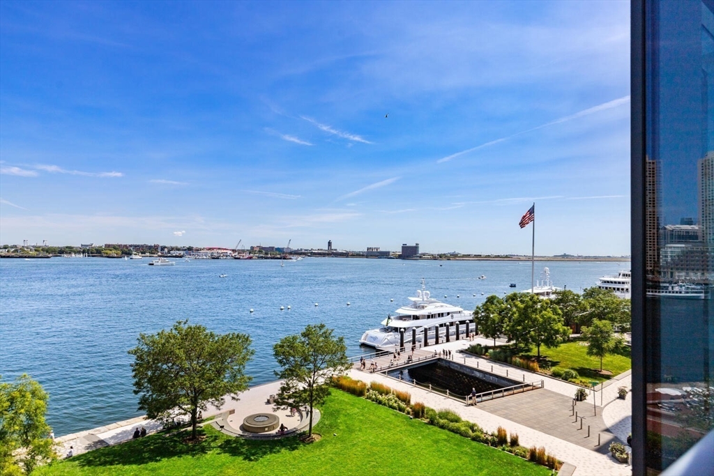 22 Liberty Dr #5D Boston, MA 02210