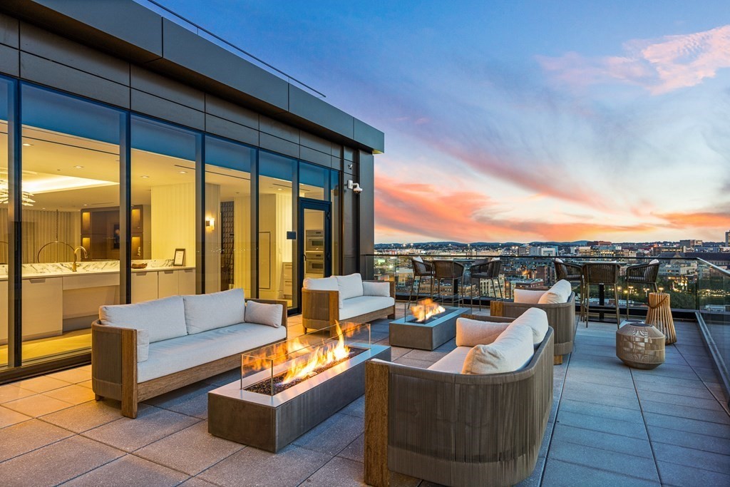 100 Shawmut Ave #908 Boston, MA 02118