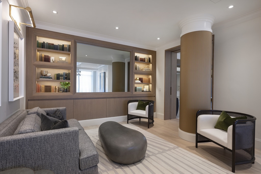 100 Shawmut Ave #908 Boston, MA 02118