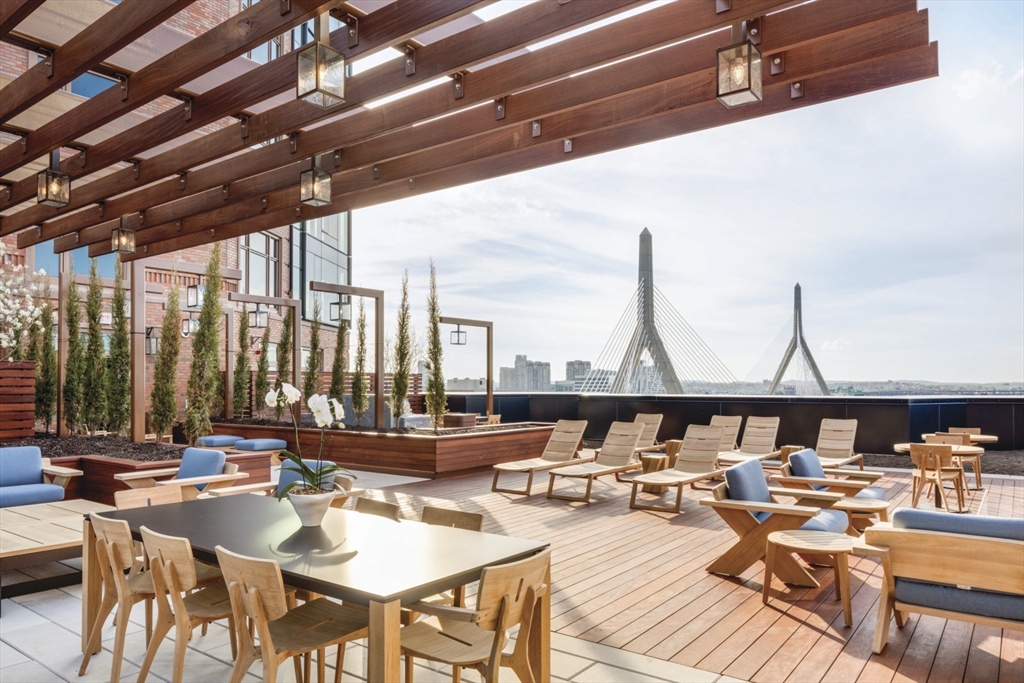 100 Lovejoy Wharf #PH-1C