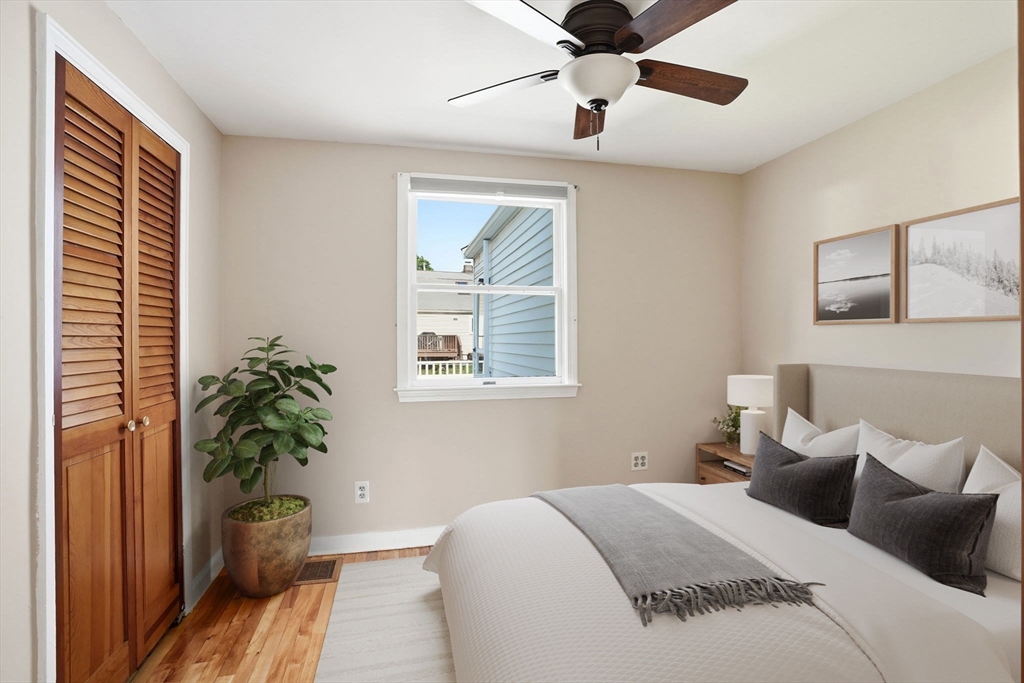 7 Beebe Ln Wakefield, MA 01880