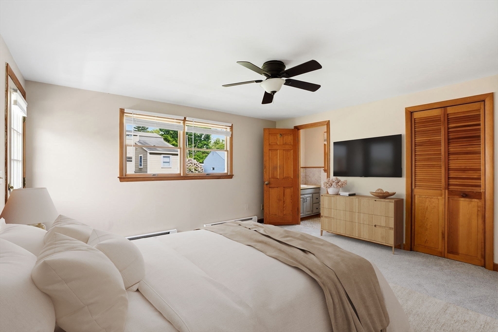 7 Beebe Ln Wakefield, MA 01880