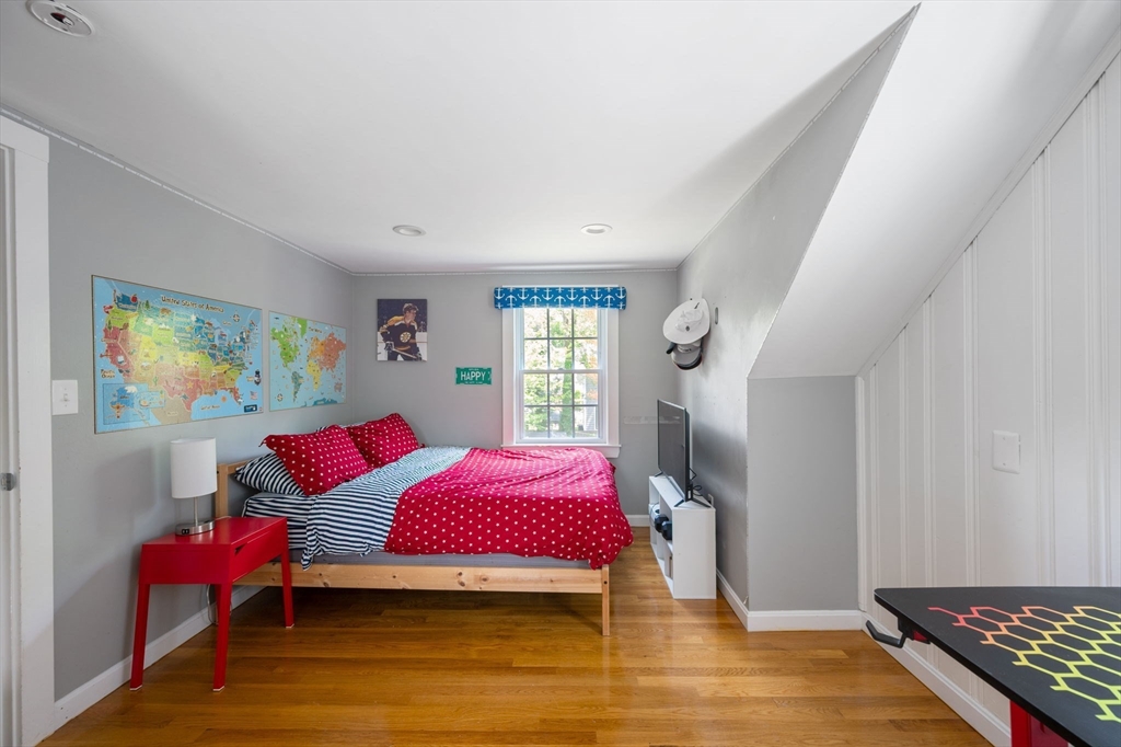 40 Lyman Rd Milton, MA 02186