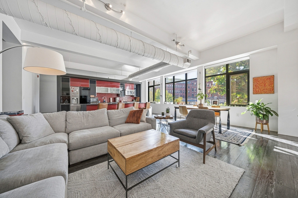 1180-1200 Washington St #215