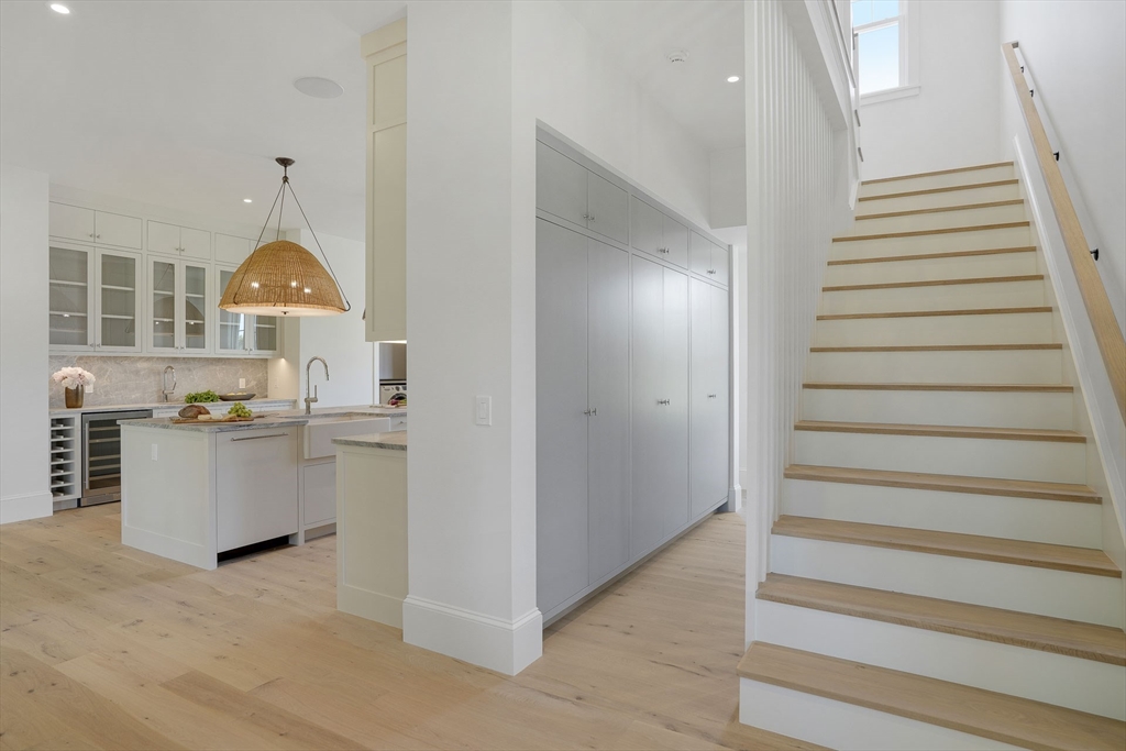 4 Somerset Ln Edgartown, MA 02539 4 Somerset Ln Edgartown, MA 02539