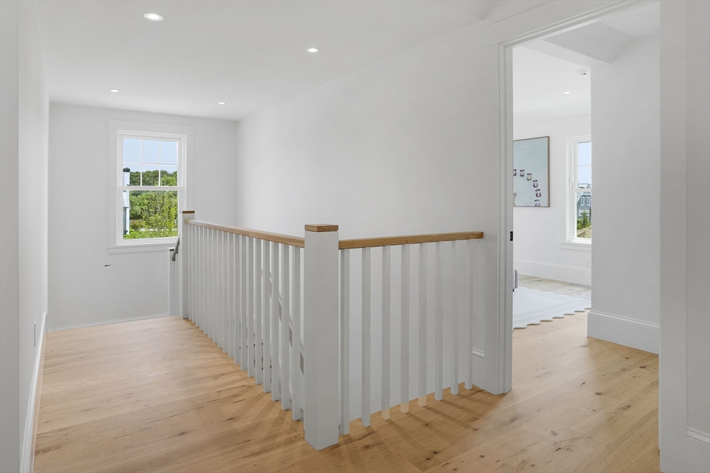 4 Somerset Ln Edgartown, MA 02539 4 Somerset Ln Edgartown, MA 02539