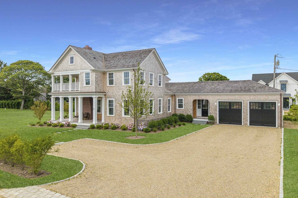 4 Somerset Ln Edgartown, MA 02539 4 Somerset Ln Edgartown, MA 02539