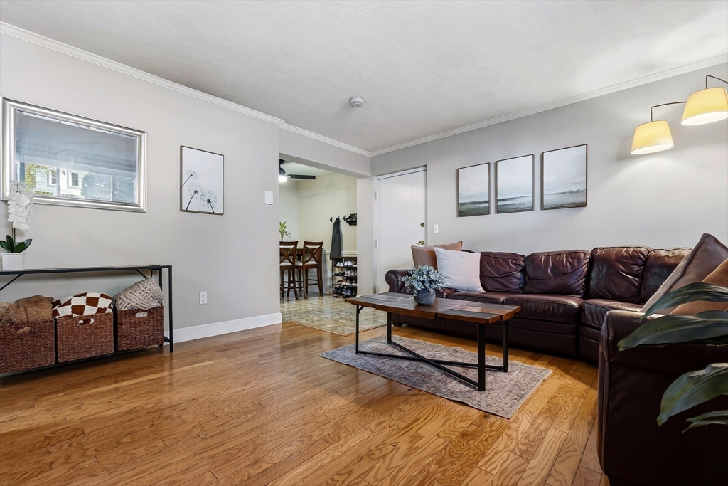 48 N Emerson St #1 Wakefield, MA 01880