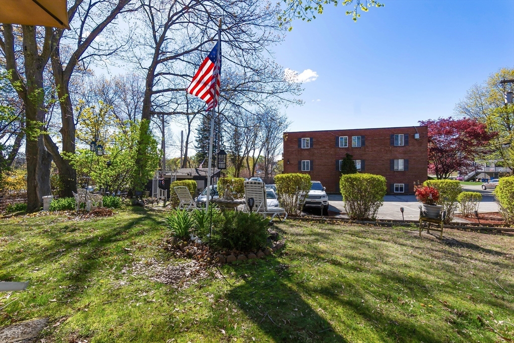 48 N Emerson St #1 Wakefield, MA 01880