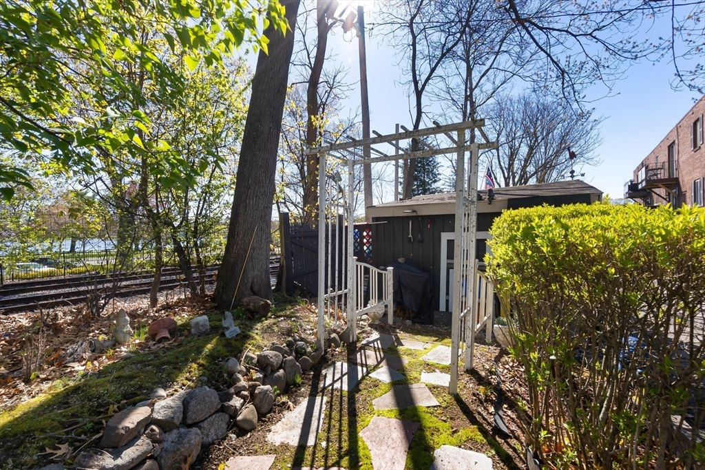 48 N Emerson St #1 Wakefield, MA 01880