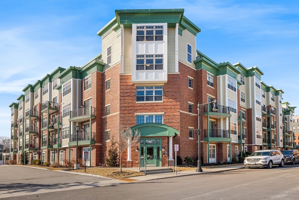 69 Foundry St #310 Wakefield, MA 01880