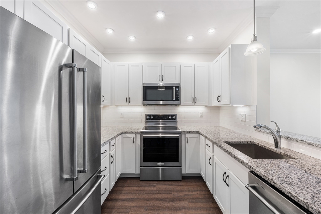 69 Foundry St #310 Wakefield, MA 01880