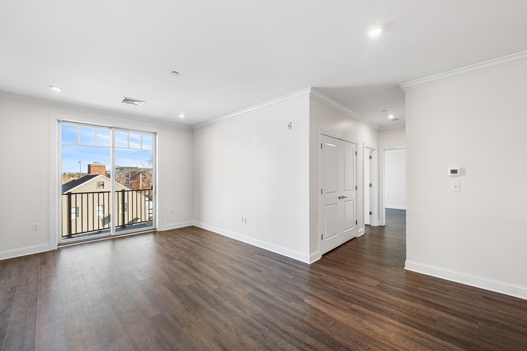 69 Foundry St #310 Wakefield, MA 01880