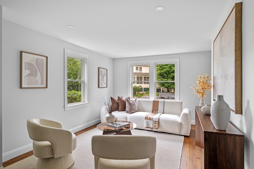 95 Greenwood Ave Wakefield, MA 01880