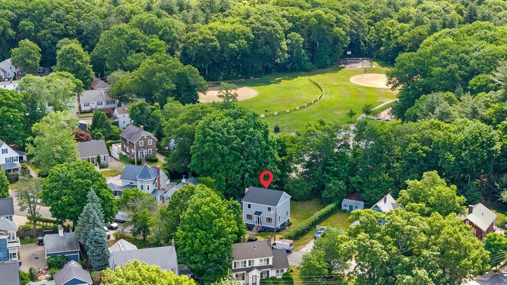 95 Greenwood Ave Wakefield, MA 01880