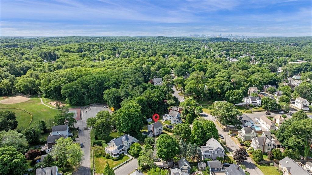 95 Greenwood Ave Wakefield, MA 01880