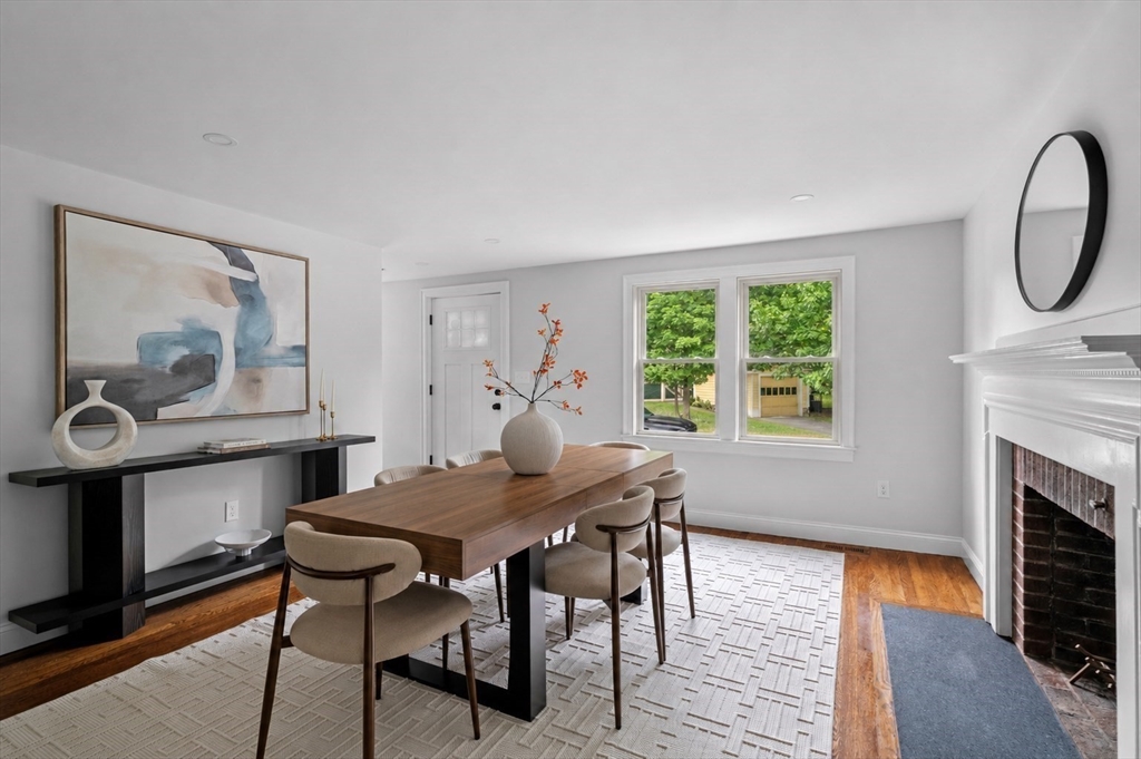 95 Greenwood Ave Wakefield, MA 01880
