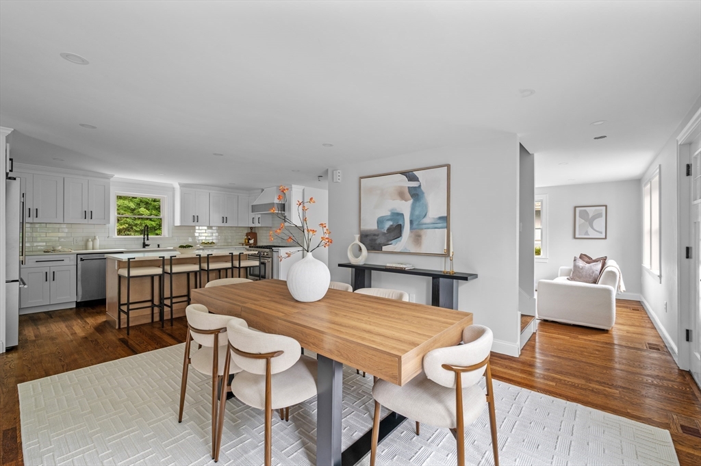 95 Greenwood Ave Wakefield, MA 01880