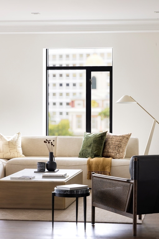 45 Temple St #502 Boston, MA 02114