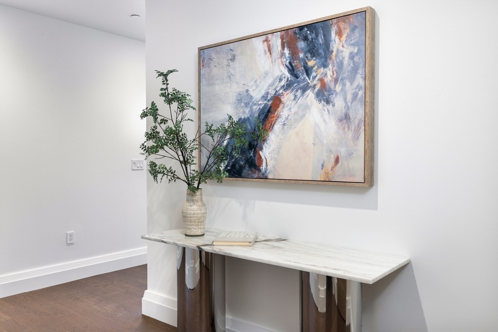 45 Temple St #502 Boston, MA 02114