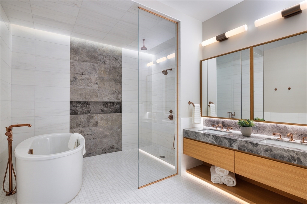 45 Temple St #502 Boston, MA 02114