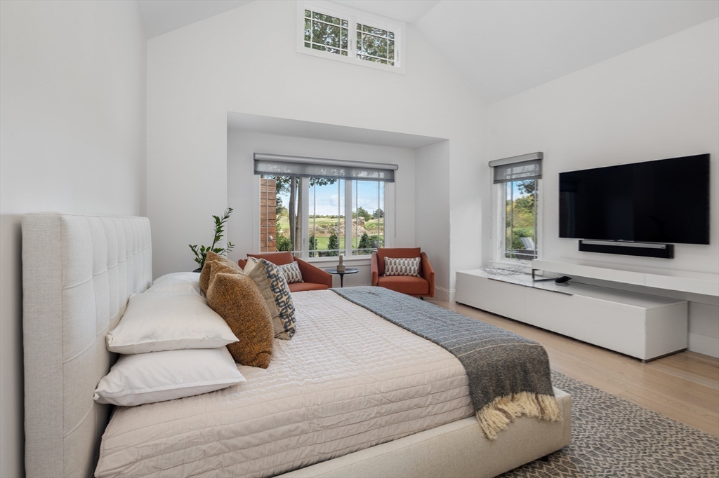 86 Black Rock Dr Hingham, MA 02043