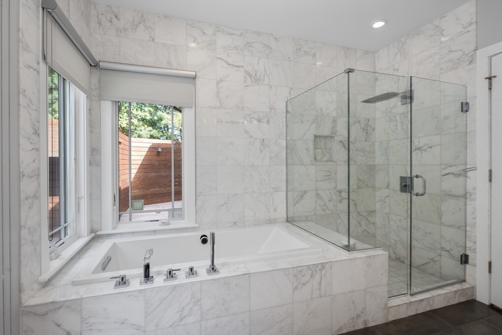 86 Black Rock Dr Hingham, MA 02043