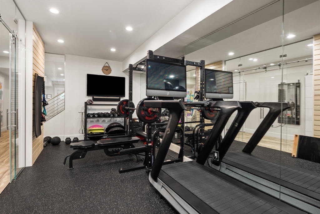 86 Black Rock Dr Hingham, MA 02043