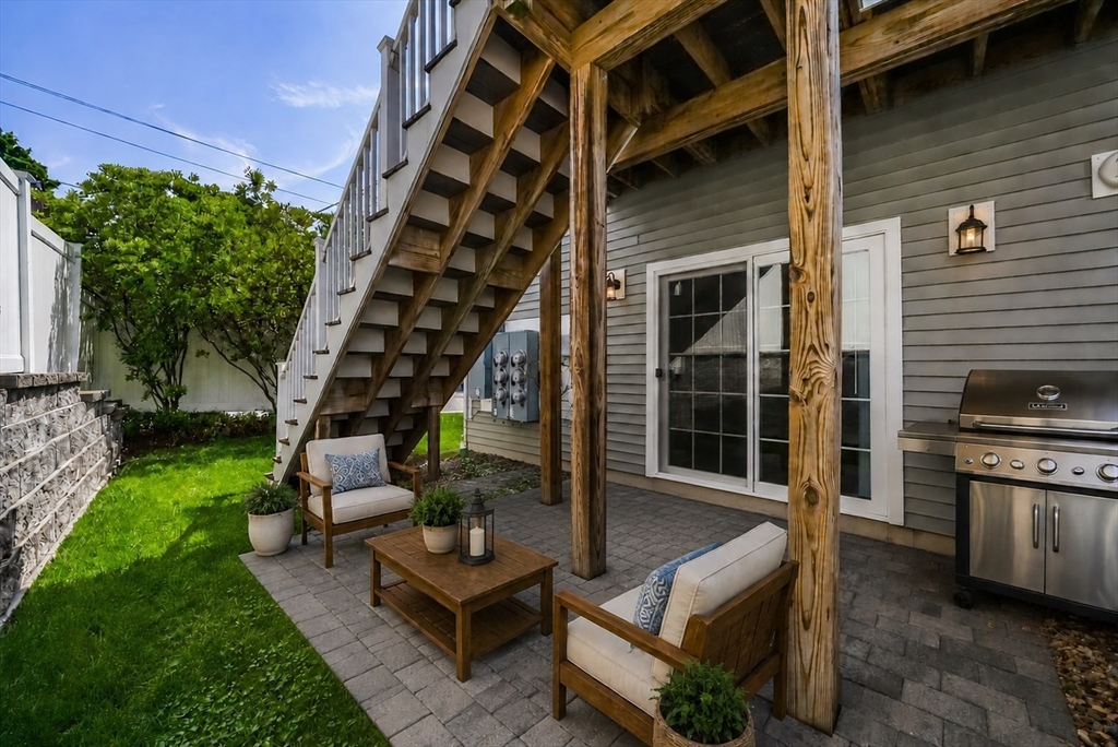 61 Vly St #1 Wakefield, MA 01880
