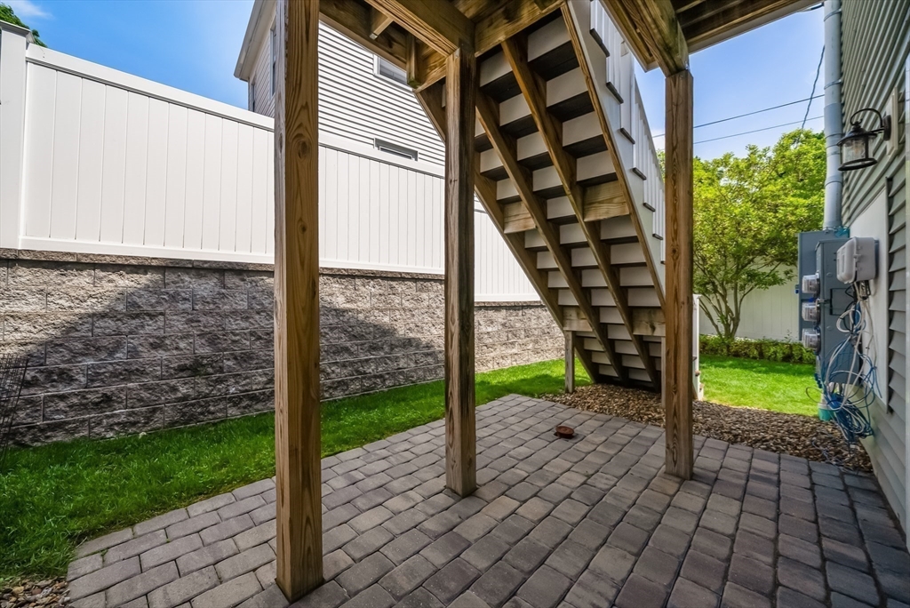 61 Vly St #1 Wakefield, MA 01880