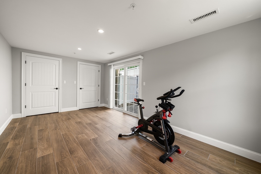61 Vly St #1 Wakefield, MA 01880
