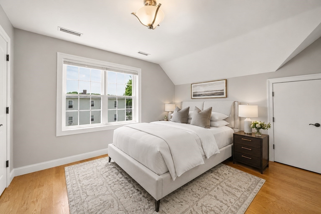 61 Vly St #1 Wakefield, MA 01880
