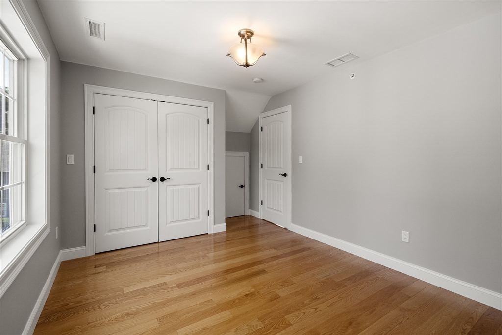 61 Vly St #1 Wakefield, MA 01880