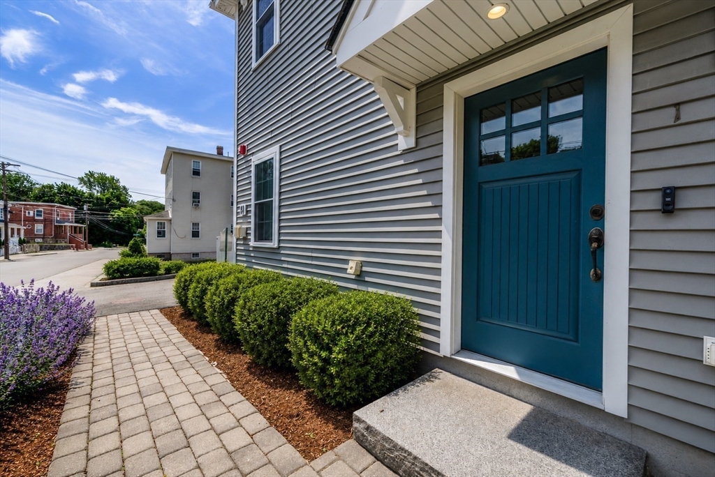 61 Vly St #1 Wakefield, MA 01880