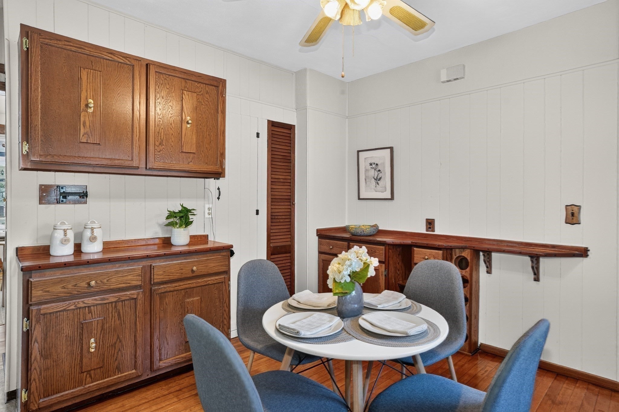 1 Wakefield Ave Saugus, MA 01906