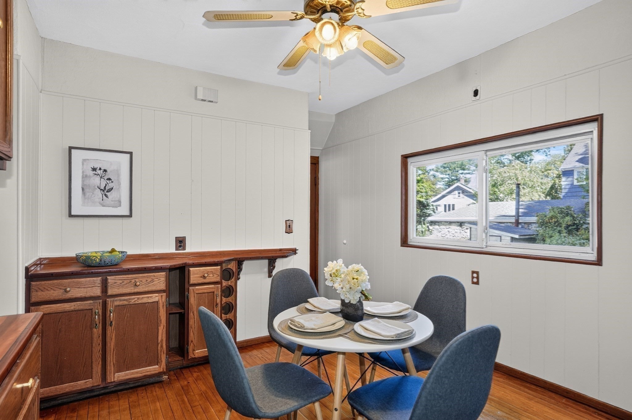 1 Wakefield Ave Saugus, MA 01906