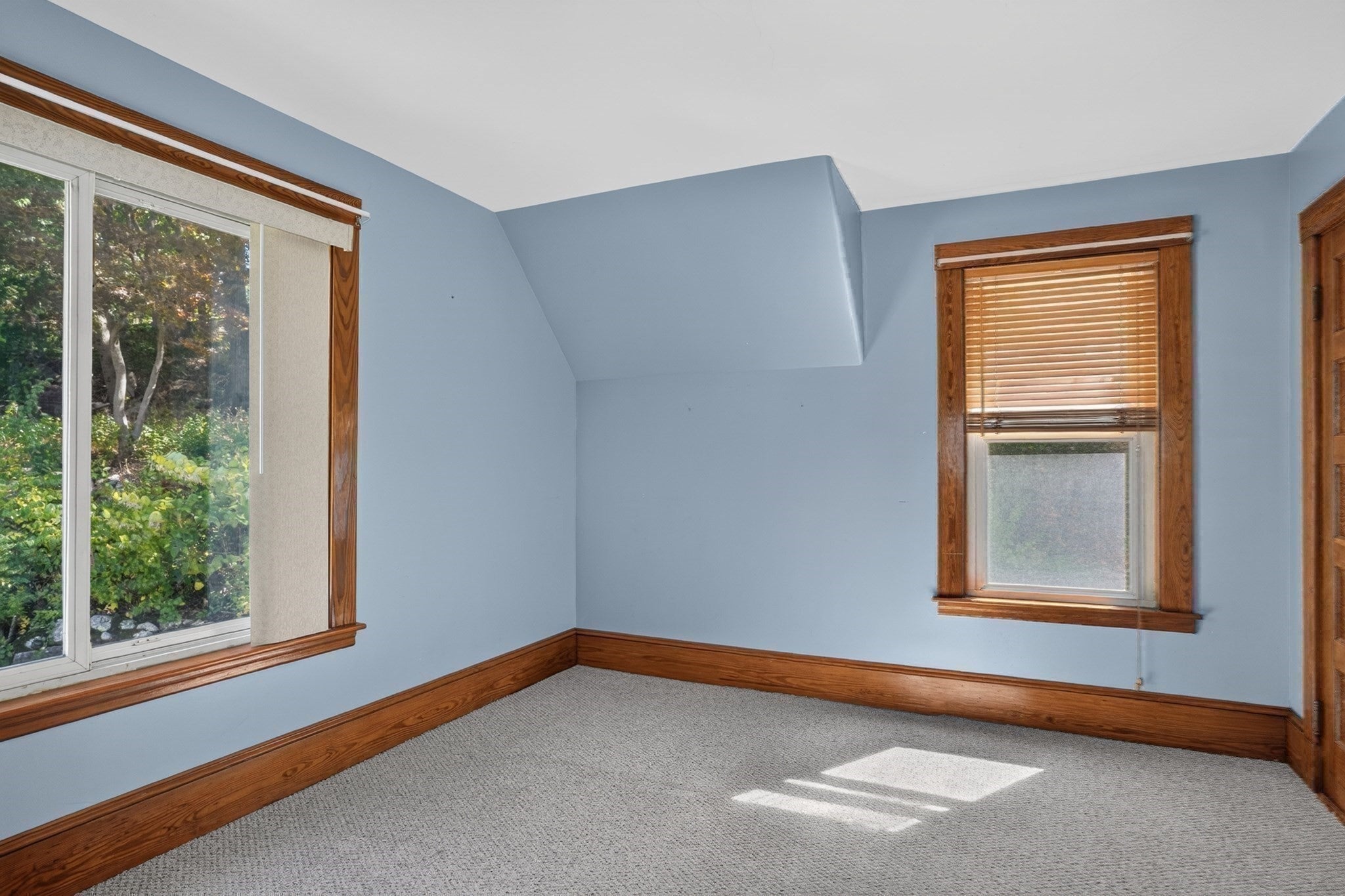 1 Wakefield Ave Saugus, MA 01906
