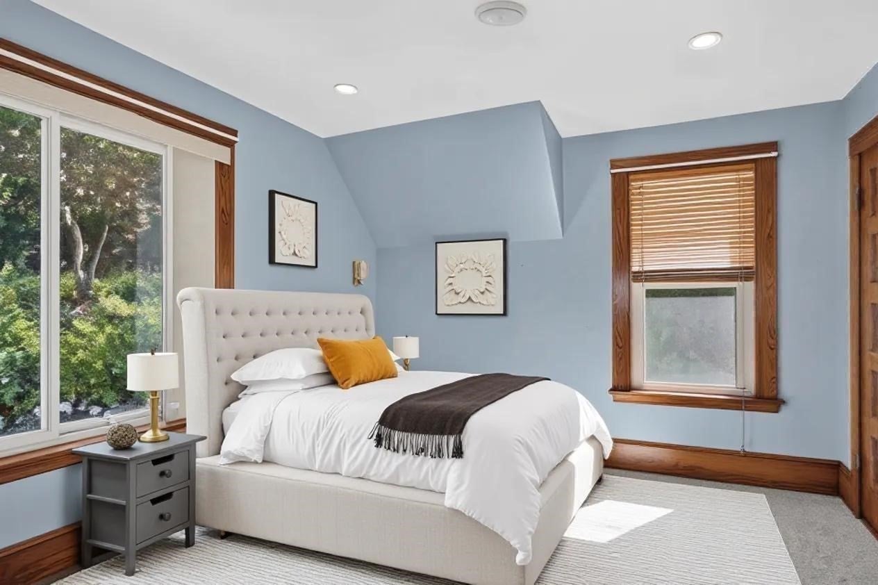 1 Wakefield Ave Saugus, MA 01906