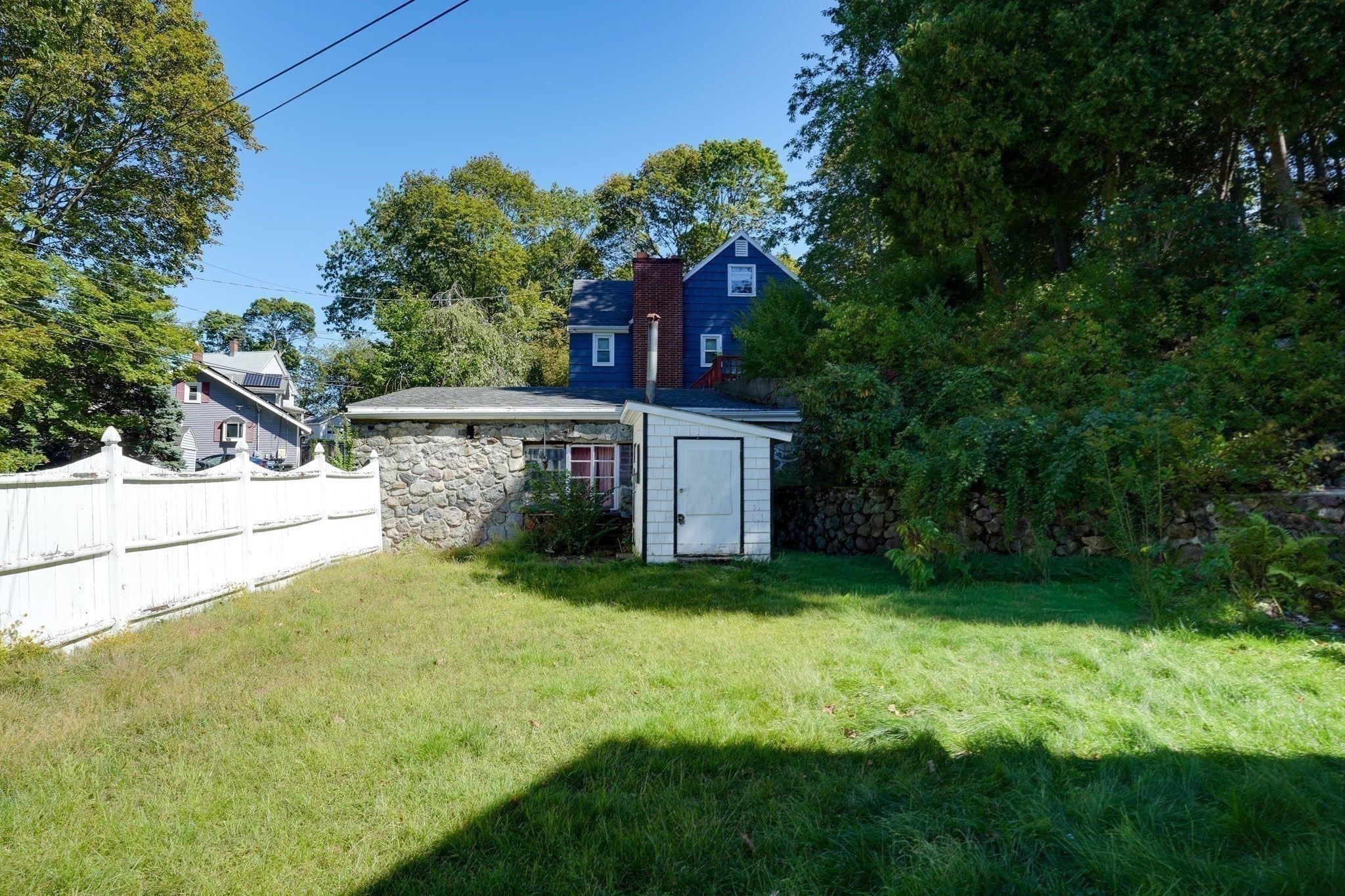 1 Wakefield Ave Saugus, MA 01906