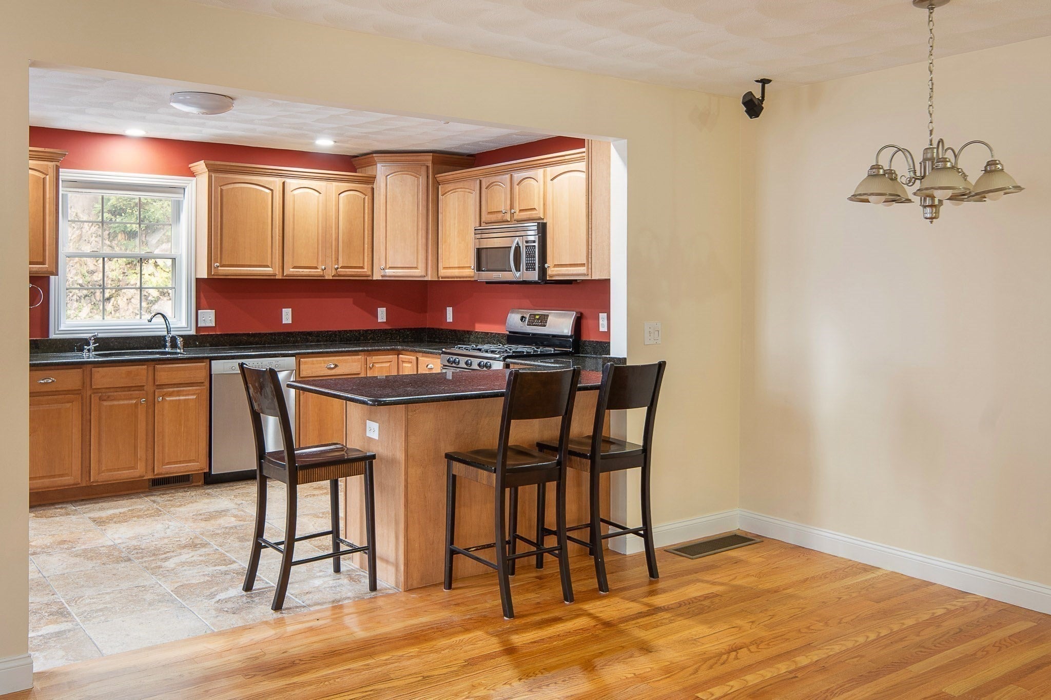 824 Main St #3 Wakefield, MA 01880