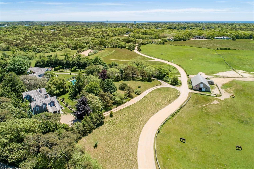 1/3/5 Louis Fld Rd Edgartown, MA 02539 1/3/5 Louis Fld Rd Edgartown, MA 02539