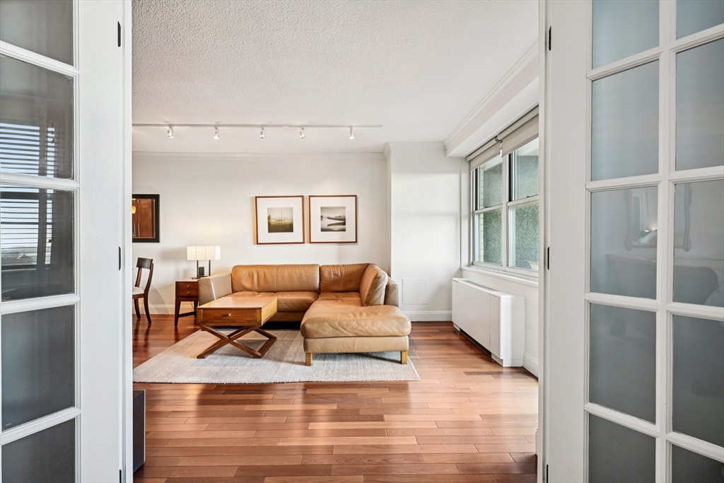 151 Tremont St #24U Boston, MA 02111