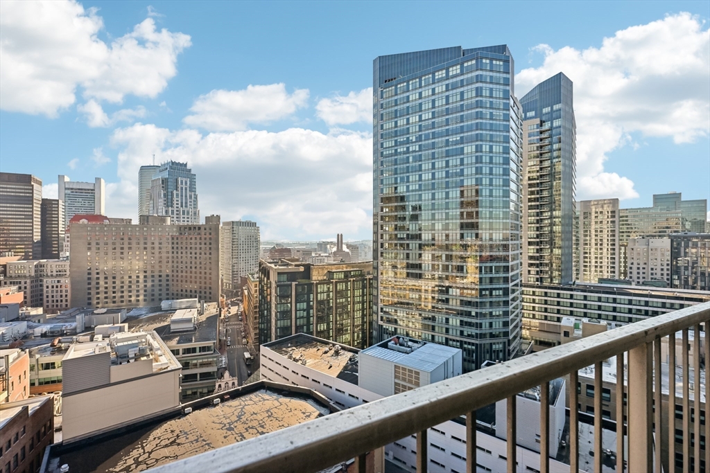 151 Tremont St #24U Boston, MA 02111