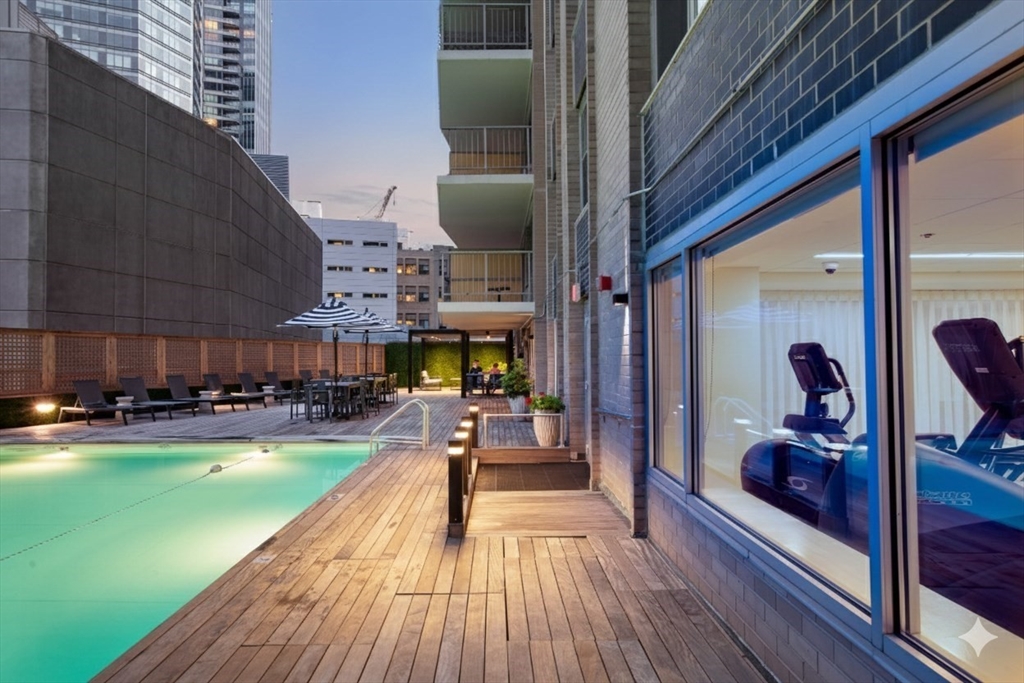 151 Tremont St #24U Boston, MA 02111