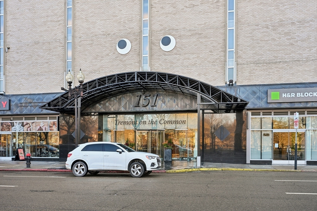 151 Tremont St #24U Boston, MA 02111