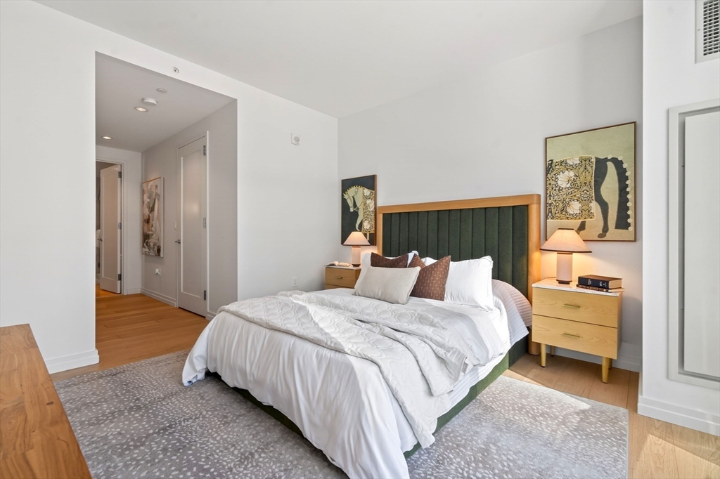 1 Franklin St #1408 Boston, MA 02110