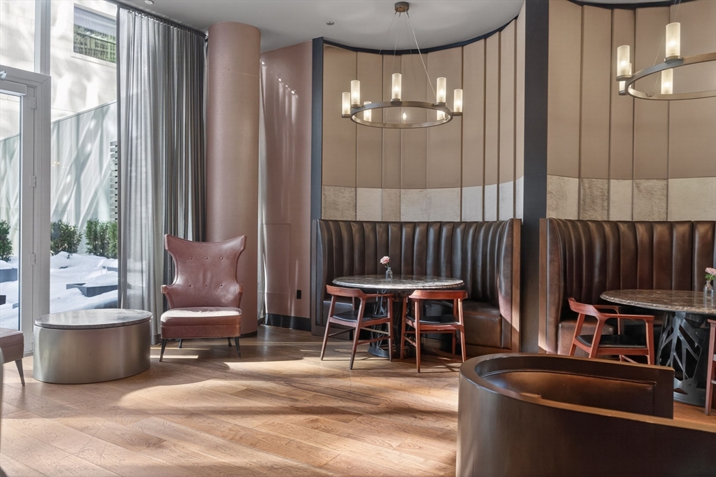 1 Franklin St #1408 Boston, MA 02110