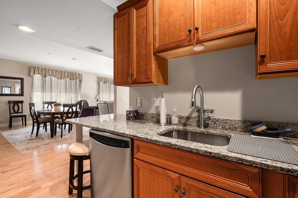 248 Albion St #324 Wakefield, MA 01880